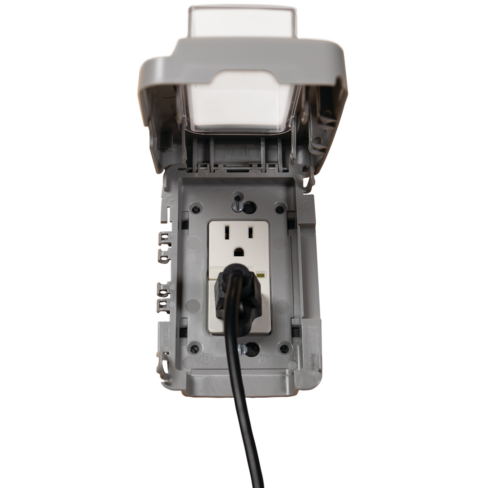 WP7000-extra-duty-low-profile-plastic-in-use-cover