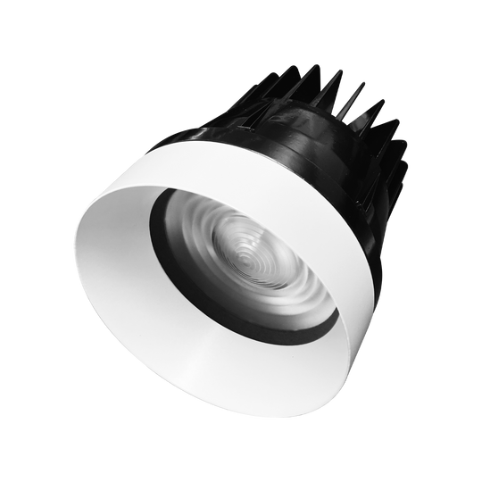 High-output-architectural-recessed-light-fixture-with-24-to-50-degree-zoom-lens